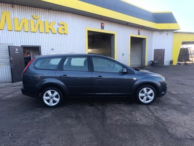 Сірий Форд Фокус, об'ємом двигуна 1.8 л та пробігом 333 тис. км за 2600 $, фото 2 на Automoto.ua