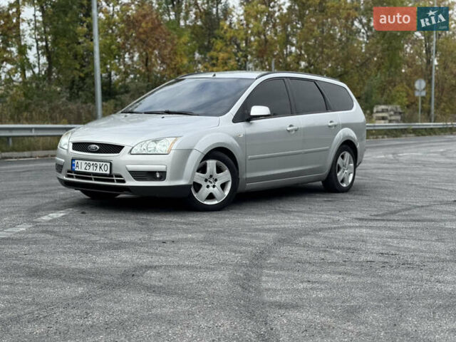 Сірий Форд Фокус, об'ємом двигуна 1.6 л та пробігом 228 тис. км за 4500 $, фото 4 на Automoto.ua