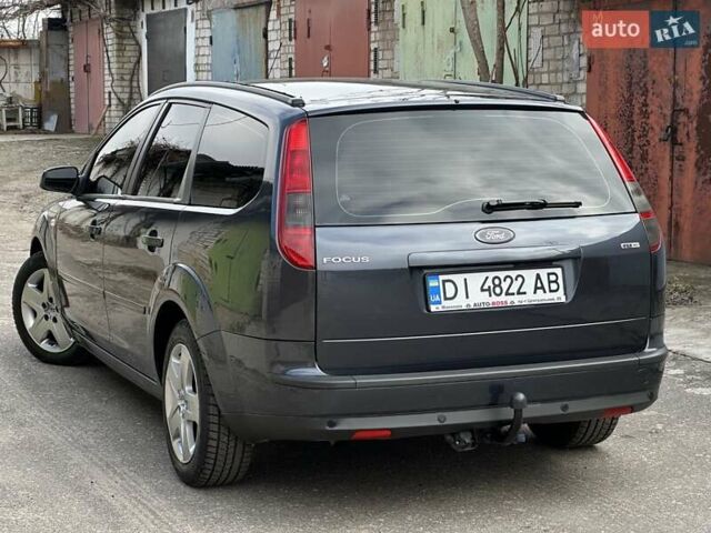 Серый Форд Фокус, объемом двигателя 1.56 л и пробегом 205 тыс. км за 5300 $, фото 11 на Automoto.ua
