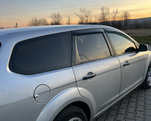 Серый Форд Фокус, объемом двигателя 1.6 л и пробегом 350 тыс. км за 4499 $, фото 2 на Automoto.ua