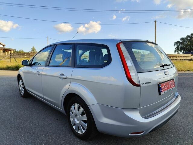 Серый Форд Фокус, объемом двигателя 1.8 л и пробегом 177 тыс. км за 5550 $, фото 3 на Automoto.ua