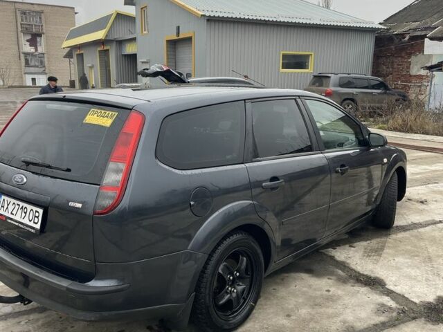 Серый Форд Фокус, объемом двигателя 1.6 л и пробегом 250 тыс. км за 4000 $, фото 4 на Automoto.ua