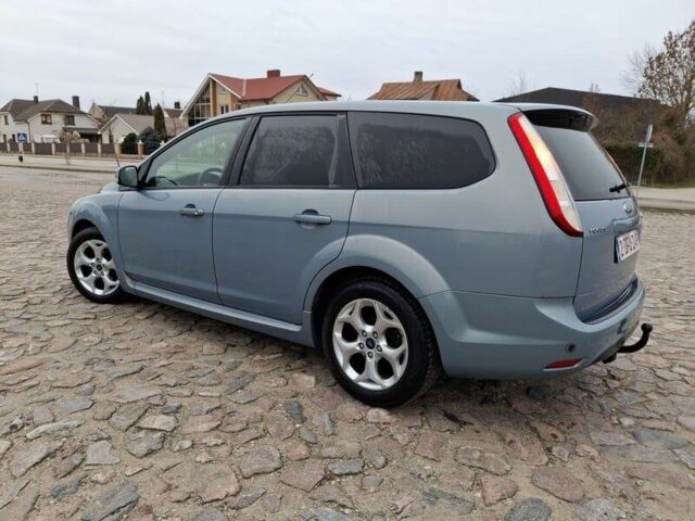 Серый Форд Фокус, объемом двигателя 2 л и пробегом 240 тыс. км за 2100 $, фото 6 на Automoto.ua