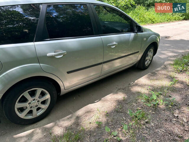 Серый Форд Фокус, объемом двигателя 1.39 л и пробегом 265 тыс. км за 4300 $, фото 11 на Automoto.ua