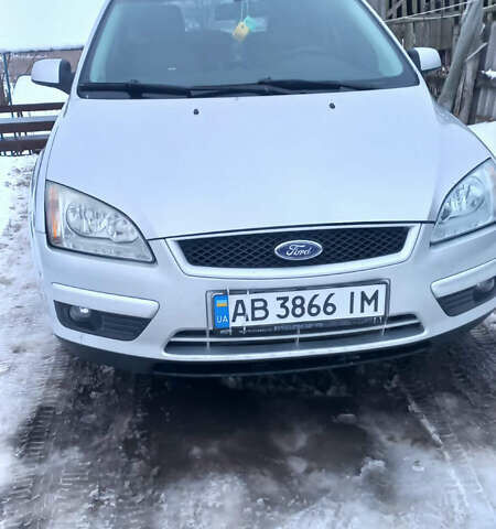 Серый Форд Фокус, объемом двигателя 1.6 л и пробегом 260 тыс. км за 5200 $, фото 4 на Automoto.ua