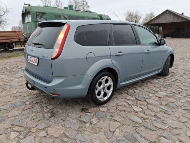 Серый Форд Фокус, объемом двигателя 2 л и пробегом 240 тыс. км за 2100 $, фото 2 на Automoto.ua