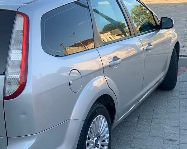 Серый Форд Фокус, объемом двигателя 1.6 л и пробегом 248 тыс. км за 5800 $, фото 12 на Automoto.ua