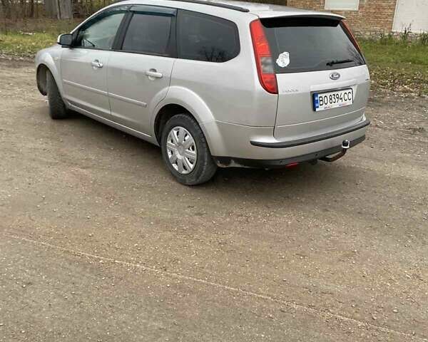 Серый Форд Фокус, объемом двигателя 1.6 л и пробегом 290 тыс. км за 4500 $, фото 3 на Automoto.ua