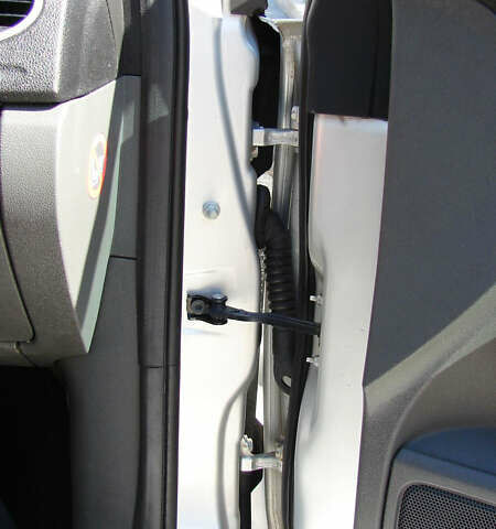 Сірий Форд Фокус, об'ємом двигуна 1.8 л та пробігом 224 тис. км за 6300 $, фото 17 на Automoto.ua