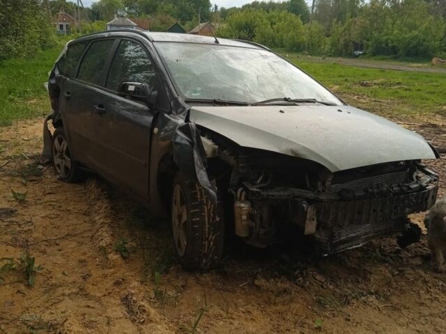 Серый Форд Фокус, объемом двигателя 1.6 л и пробегом 259 тыс. км за 1000 $, фото 4 на Automoto.ua