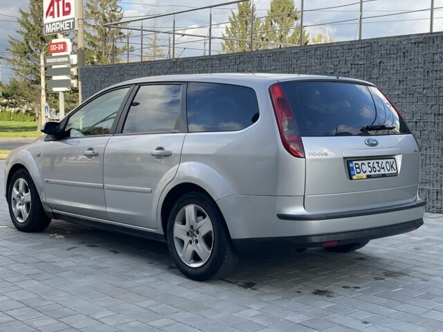 Форд Фокус 2007 в Луцке на Automoto.ua Серый Форд Фокус, объемом двигателя 1.6 л и пробегом 250 тыс. км за 3699 $, фото 3 на Automoto.ua