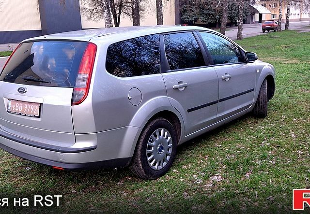 Серый Форд Фокус, объемом двигателя 16 л и пробегом 223 тыс. км за 4510 $, фото 10 на Automoto.ua