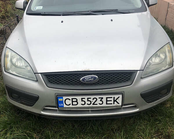 Серый Форд Фокус, объемом двигателя 1.8 л и пробегом 325 тыс. км за 4100 $, фото 6 на Automoto.ua