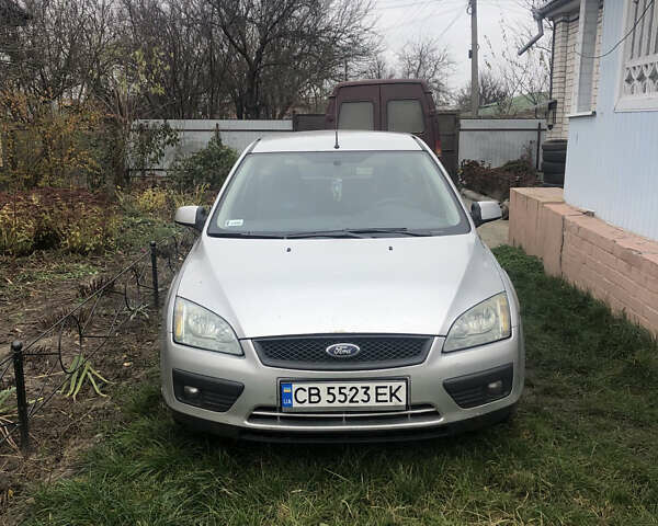 Серый Форд Фокус, объемом двигателя 1.8 л и пробегом 325 тыс. км за 4100 $, фото 3 на Automoto.ua