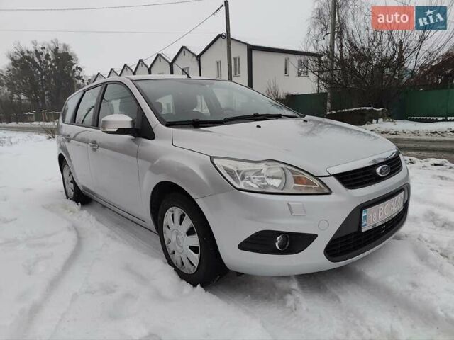 Сірий Форд Фокус, об'ємом двигуна 1.8 л та пробігом 177 тис. км за 4999 $, фото 2 на Automoto.ua