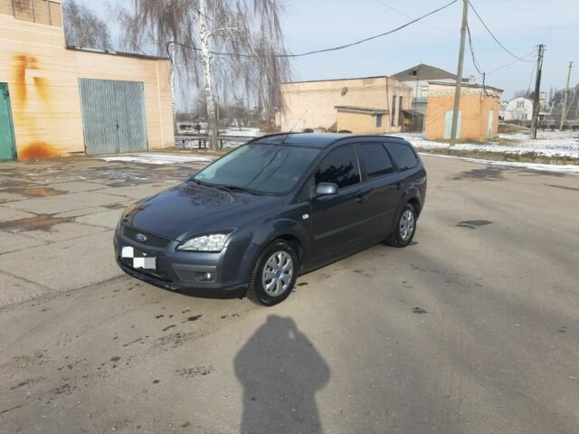 Серый Форд Фокус, объемом двигателя 0 л и пробегом 270 тыс. км за 5100 $, фото 1 на Automoto.ua