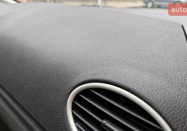 Серый Форд Фокус, объемом двигателя 1.6 л и пробегом 214 тыс. км за 5550 $, фото 63 на Automoto.ua