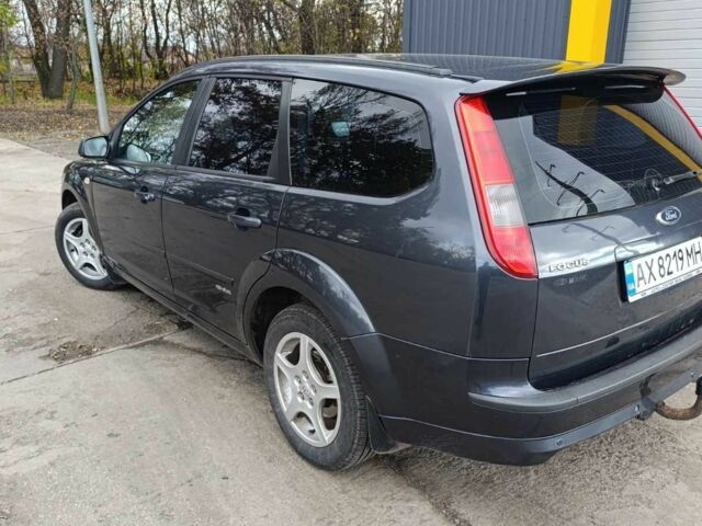 Серый Форд Фокус, объемом двигателя 1.6 л и пробегом 206 тыс. км за 5000 $, фото 3 на Automoto.ua