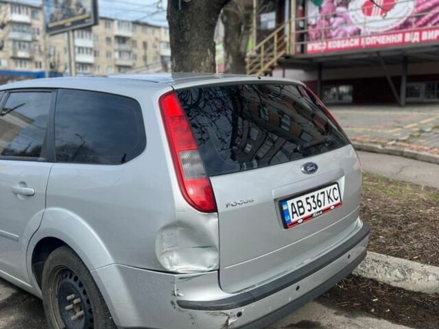 Серый Форд Фокус, объемом двигателя 1.6 л и пробегом 220 тыс. км за 4500 $, фото 4 на Automoto.ua