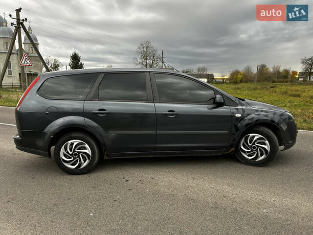 Форд Фокус 2007 у Львові на Automoto.ua Сірий Форд Фокус, об'ємом двигуна 1.8 л та пробігом 380 тис. км за 2999 $, фото 4 на Automoto.ua