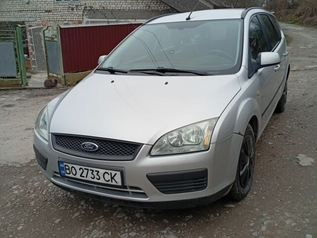 Серый Форд Фокус, объемом двигателя 1.6 л и пробегом 270 тыс. км за 3600 $, фото 1 на Automoto.ua
