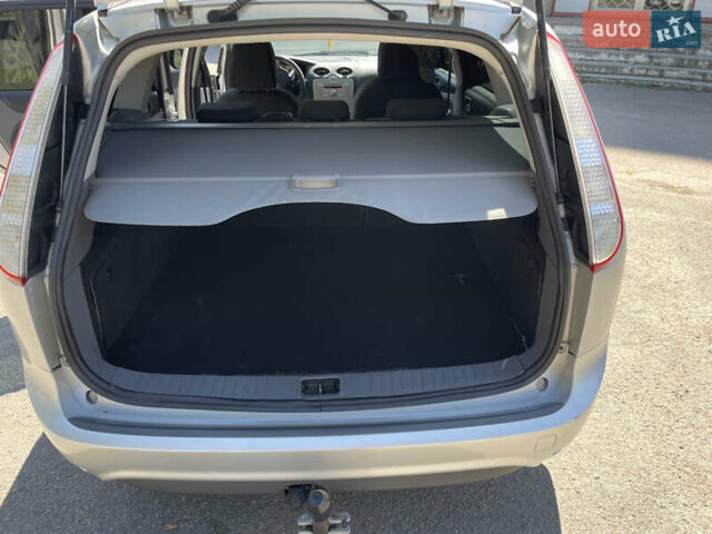 Сірий Форд Фокус, об'ємом двигуна 1.6 л та пробігом 257 тис. км за 5700 $, фото 8 на Automoto.ua