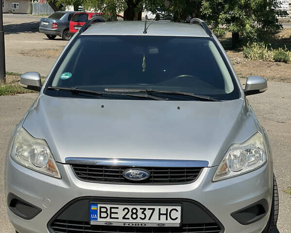 Сірий Форд Фокус, об'ємом двигуна 1.6 л та пробігом 257 тис. км за 5700 $, фото 2 на Automoto.ua