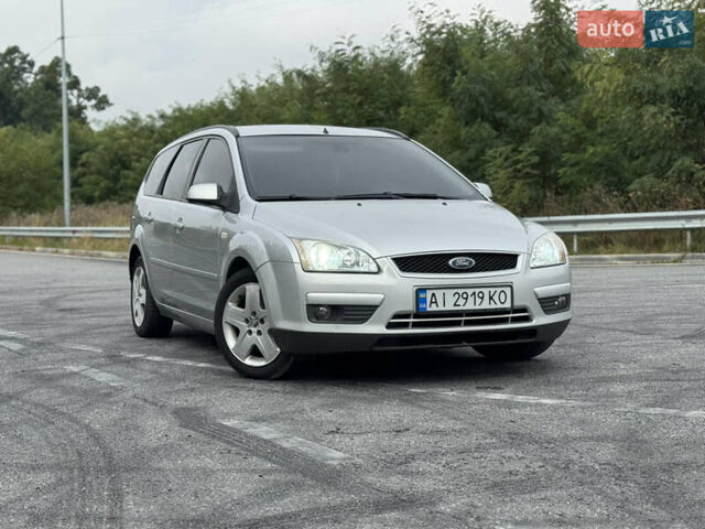 Сірий Форд Фокус, об'ємом двигуна 1.6 л та пробігом 228 тис. км за 4500 $, фото 16 на Automoto.ua