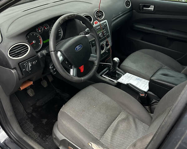 Форд Фокус 2007 у Львові на Automoto.ua Сірий Форд Фокус, об'ємом двигуна 1.8 л та пробігом 380 тис. км за 2999 $, фото 7 на Automoto.ua