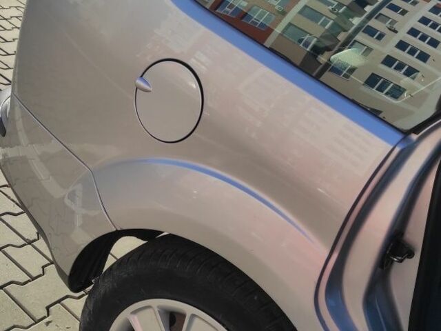 Форд Фокус 2007 в Луцке на Automoto.ua Серый Форд Фокус, объемом двигателя 1.6 л и пробегом 220 тыс. км за 5500 $, фото 7 на Automoto.ua