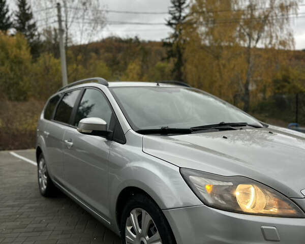 Форд Фокус 2007 в Кременце на Automoto.ua Серый Форд Фокус, объемом двигателя 1.56 л и пробегом 238 тыс. км за 4950 $, фото 10 на Automoto.ua