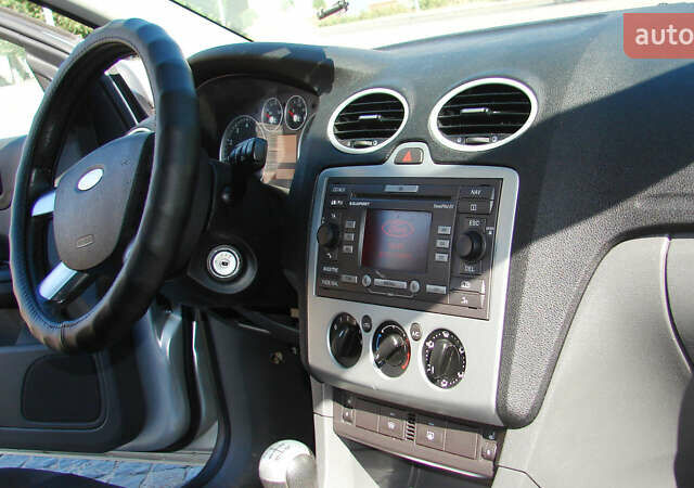 Сірий Форд Фокус, об'ємом двигуна 1.8 л та пробігом 224 тис. км за 6300 $, фото 19 на Automoto.ua