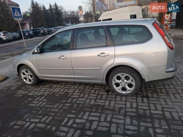 Сірий Форд Фокус, об'ємом двигуна 1.6 л та пробігом 407 тис. км за 4000 $, фото 3 на Automoto.ua