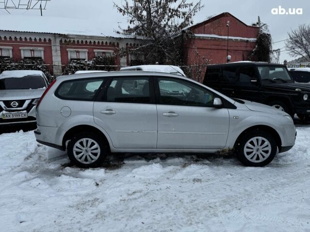 Серый Форд Фокус, объемом двигателя 1.6 л и пробегом 260 тыс. км за 4890 $, фото 8 на Automoto.ua