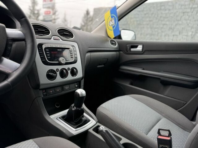 Форд Фокус 2007 в Луцке на Automoto.ua Серый Форд Фокус, объемом двигателя 1.6 л и пробегом 250 тыс. км за 3699 $, фото 9 на Automoto.ua