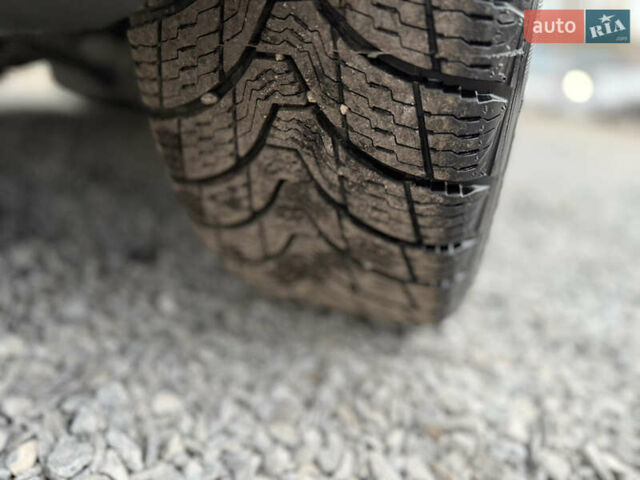 Сірий Форд Фокус, об'ємом двигуна 1.8 л та пробігом 200 тис. км за 4200 $, фото 40 на Automoto.ua