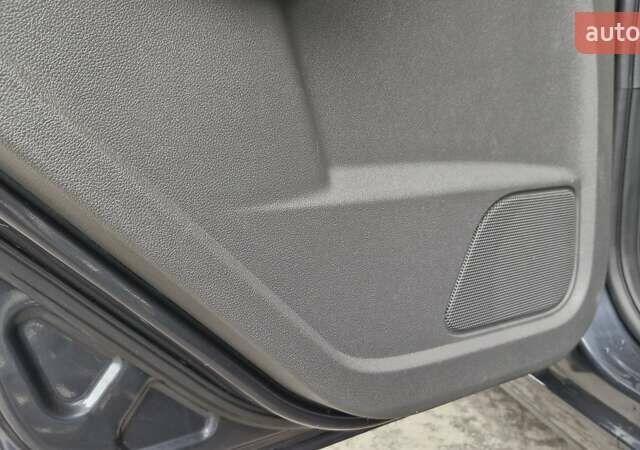 Серый Форд Фокус, объемом двигателя 1.6 л и пробегом 214 тыс. км за 5550 $, фото 37 на Automoto.ua