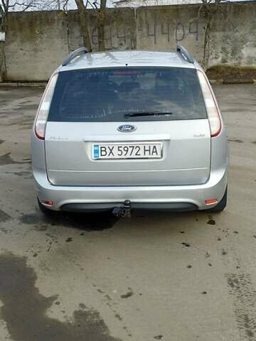 Серый Форд Фокус, объемом двигателя 1.8 л и пробегом 204 тыс. км за 4500 $, фото 7 на Automoto.ua