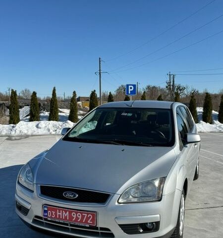 Серый Форд Фокус, объемом двигателя 1.6 л и пробегом 240 тыс. км за 4600 $, фото 7 на Automoto.ua