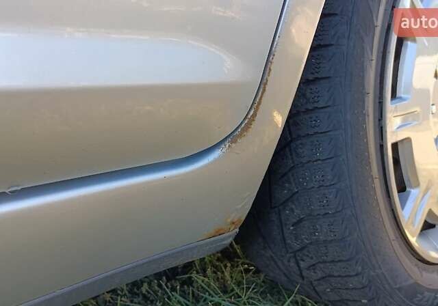 Серый Форд Фокус, объемом двигателя 1.8 л и пробегом 258 тыс. км за 4200 $, фото 4 на Automoto.ua