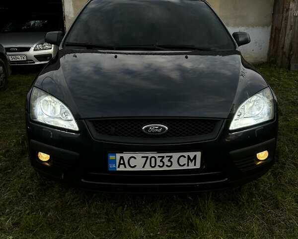 Форд Фокус 2007 у Львові на Automoto.ua Сірий Форд Фокус, об'ємом двигуна 1.8 л та пробігом 380 тис. км за 2999 $, фото 9 на Automoto.ua