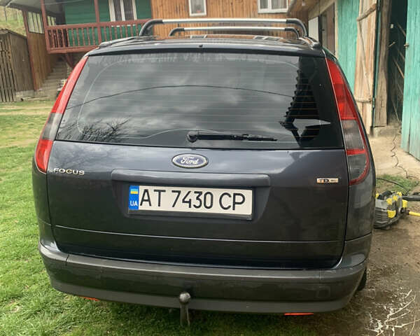 Сірий Форд Фокус, об'ємом двигуна 1.56 л та пробігом 220 тис. км за 4800 $, фото 2 на Automoto.ua