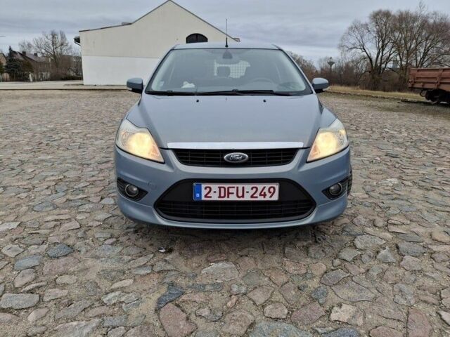 Серый Форд Фокус, объемом двигателя 2 л и пробегом 240 тыс. км за 2100 $, фото 5 на Automoto.ua