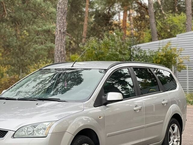 Сірий Форд Фокус, об'ємом двигуна 1.6 л та пробігом 224 тис. км за 5400 $, фото 12 на Automoto.ua