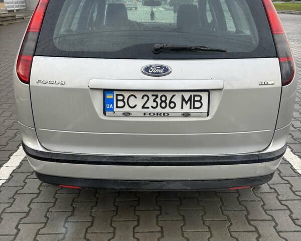 Сірий Форд Фокус, об'ємом двигуна 1.56 л та пробігом 322 тис. км за 4000 $, фото 5 на Automoto.ua