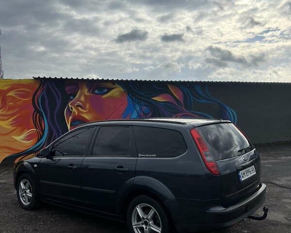 Форд Фокус 2007 в Житомире на Automoto.ua Серый Форд Фокус, объемом двигателя 1.6 л и пробегом 289 тыс. км за 5100 $, фото 7 на Automoto.ua