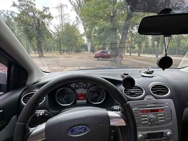 Сірий Форд Фокус, об'ємом двигуна 1.8 л та пробігом 240 тис. км за 5900 $, фото 23 на Automoto.ua