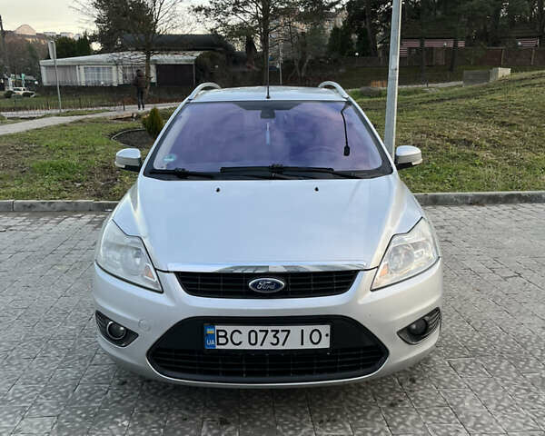 Серый Форд Фокус, объемом двигателя 2 л и пробегом 293 тыс. км за 6300 $, фото 1 на Automoto.ua