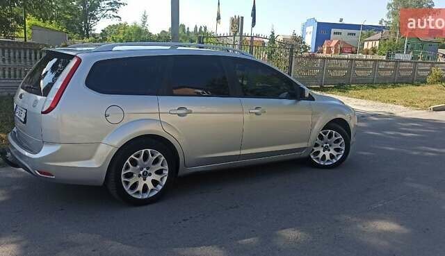 Форд Фокус 2008 у Умани на Automoto.ua Сірий Форд Фокус, об'ємом двигуна 1.6 л та пробігом 217 тис. км за 6200 $, фото 7 на Automoto.ua