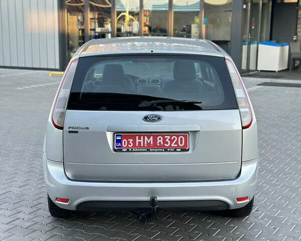 Серый Форд Фокус, объемом двигателя 1.6 л и пробегом 210 тыс. км за 5200 $, фото 80 на Automoto.ua